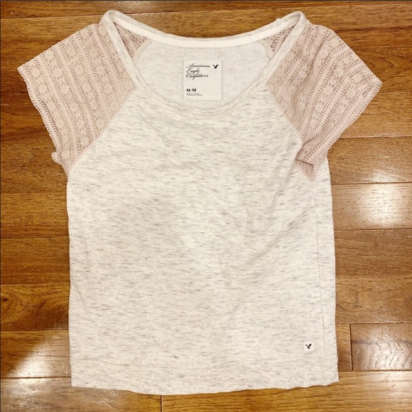 American Eagle Outfitters Sweaters - 5/25$ AMERICAN EAGLE SHORT SHEER SLEEVED SWEATER